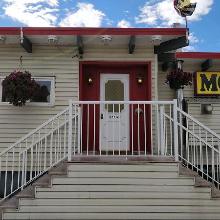 Siesta Inn Vanderhoof Exterior foto