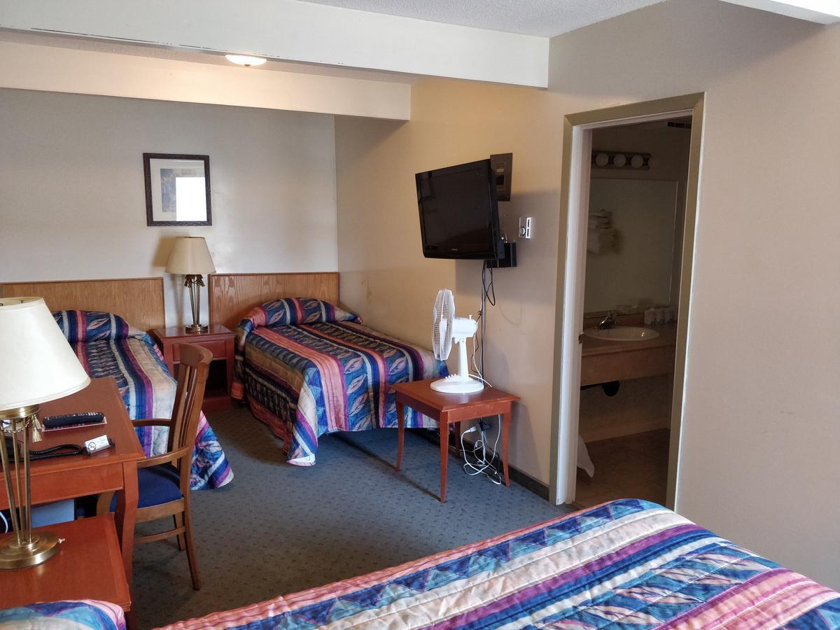 Siesta Inn Vanderhoof Exterior foto